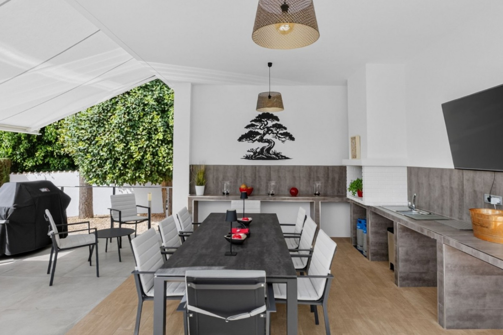Resale - Villa -
Pinar de Campoverde - Inland