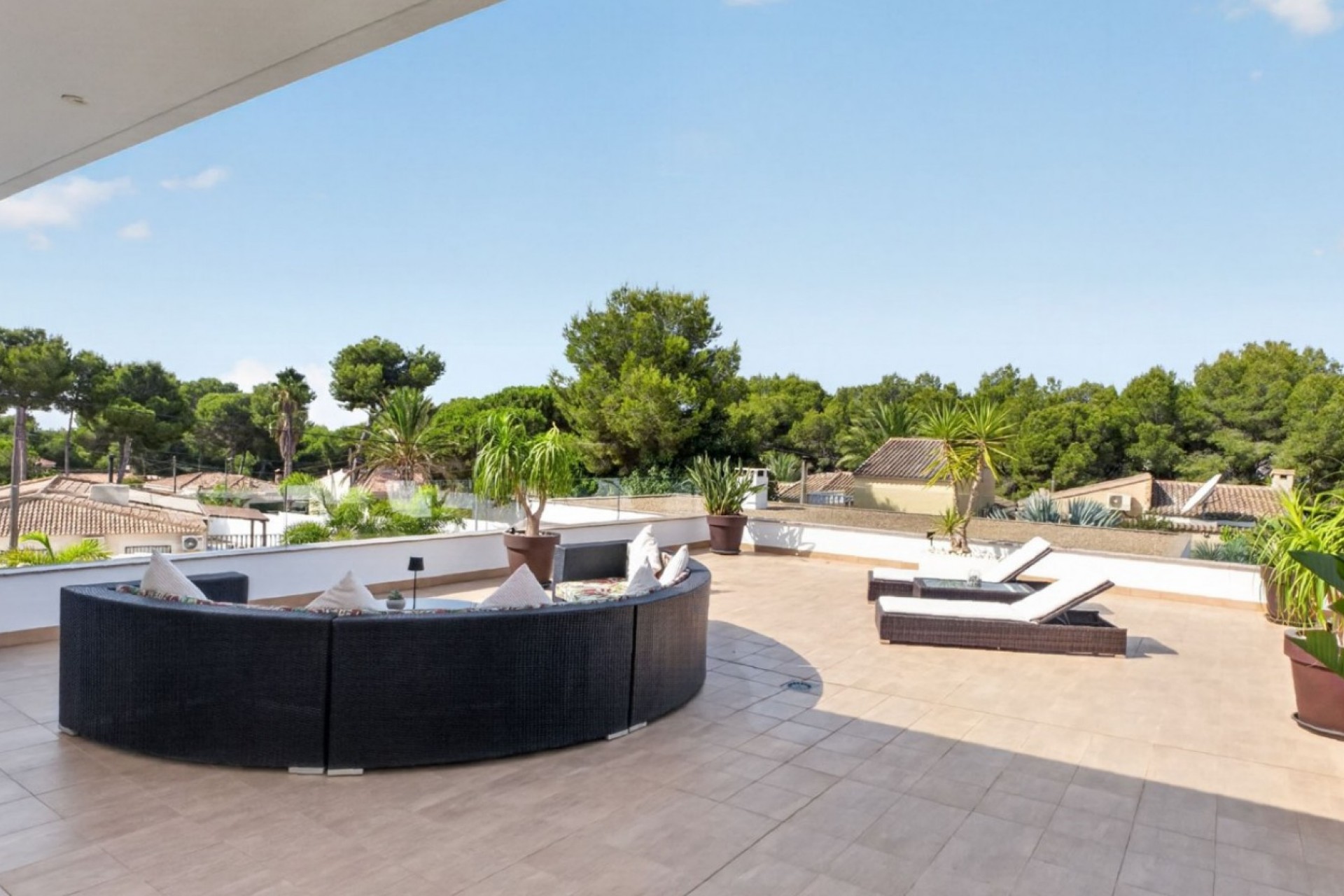 Resale - Villa -
Pinar de Campoverde - Inland