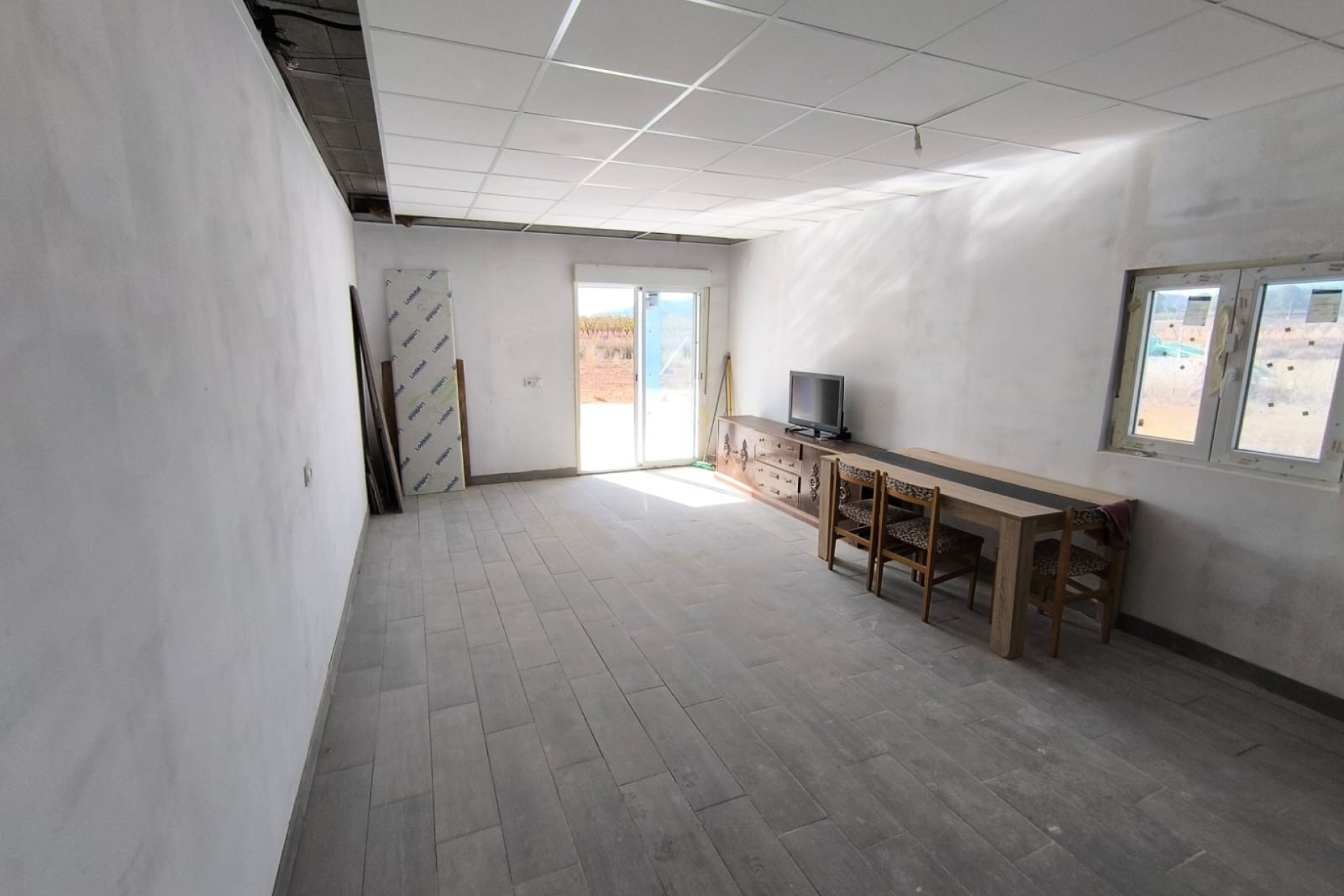 Resale - Villa -
Pinoso - Inland