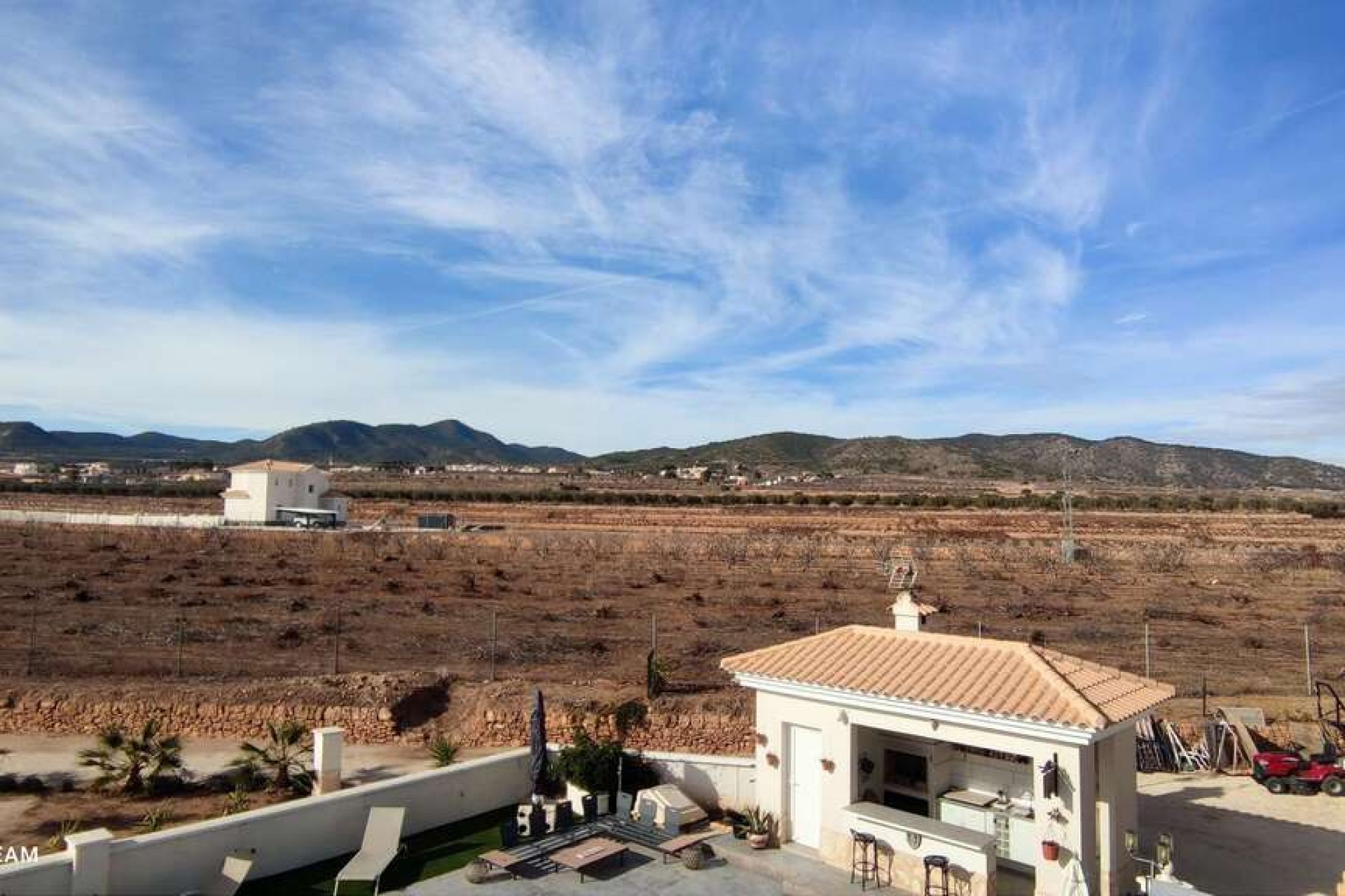 Resale - Villa -
Pinoso - Inland