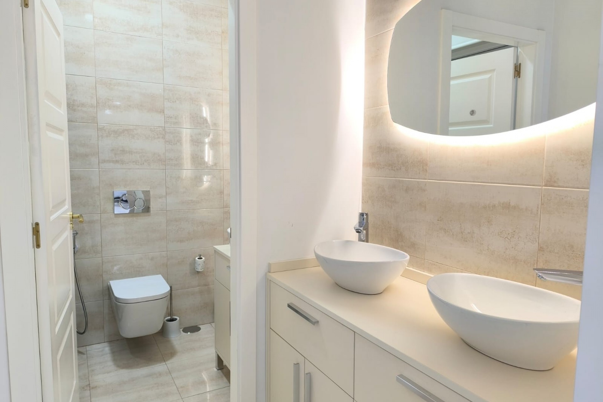 Resale - Villa -
Pinoso - Inland