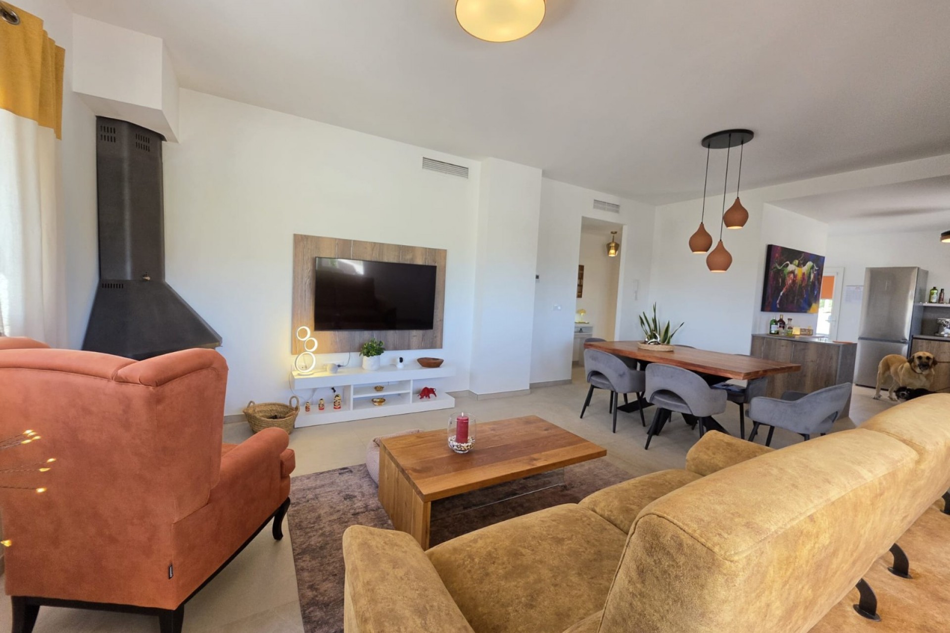 Resale - Villa -
Pinoso - Inland