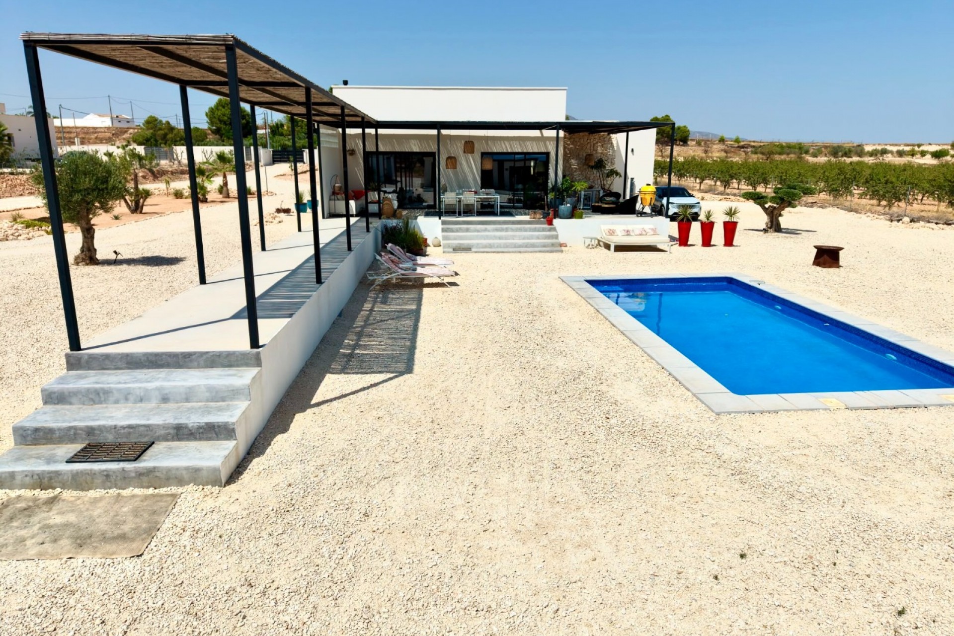 Resale - Villa -
Pinoso - Inland