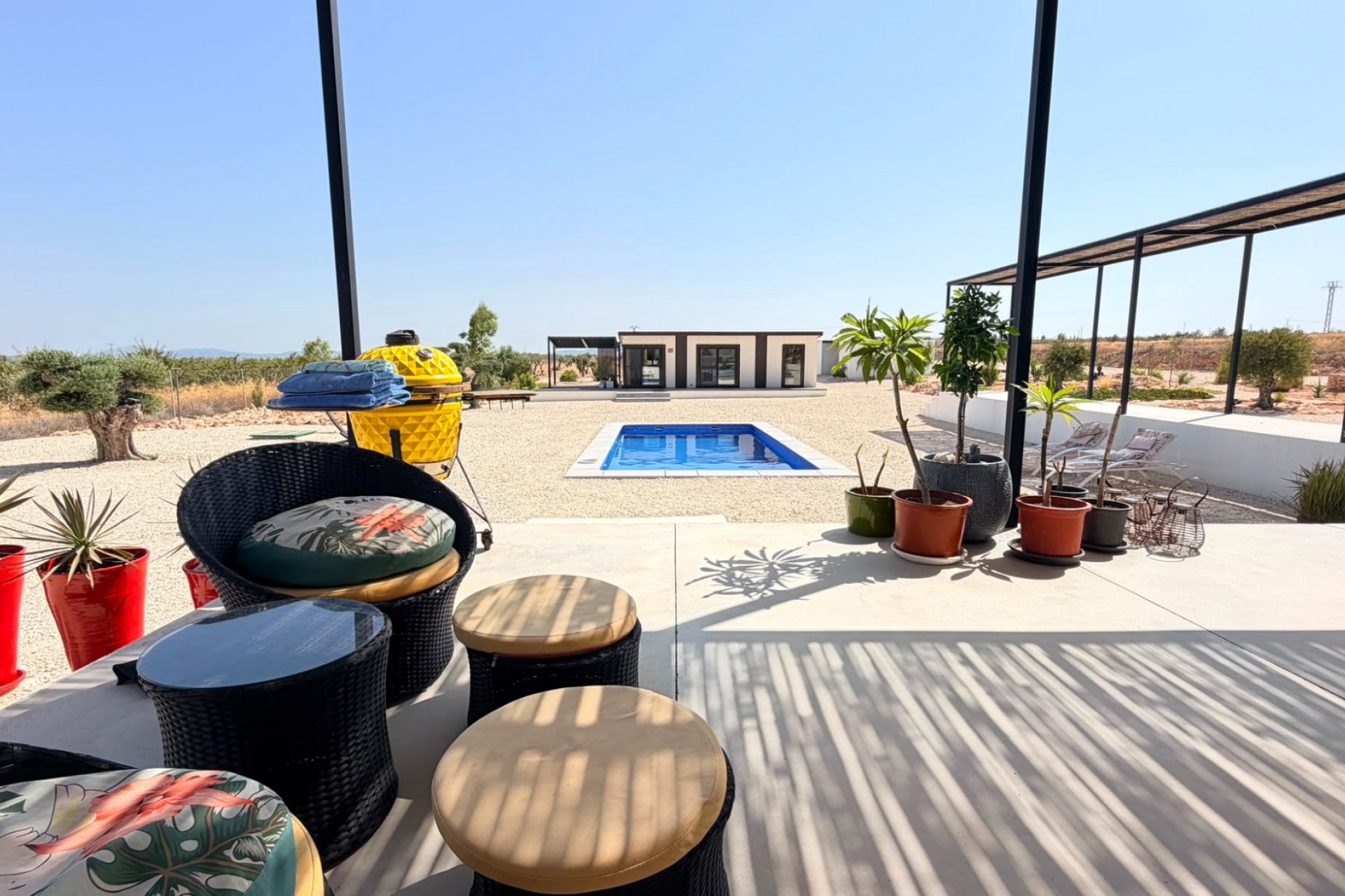 Resale - Villa -
Pinoso - Inland