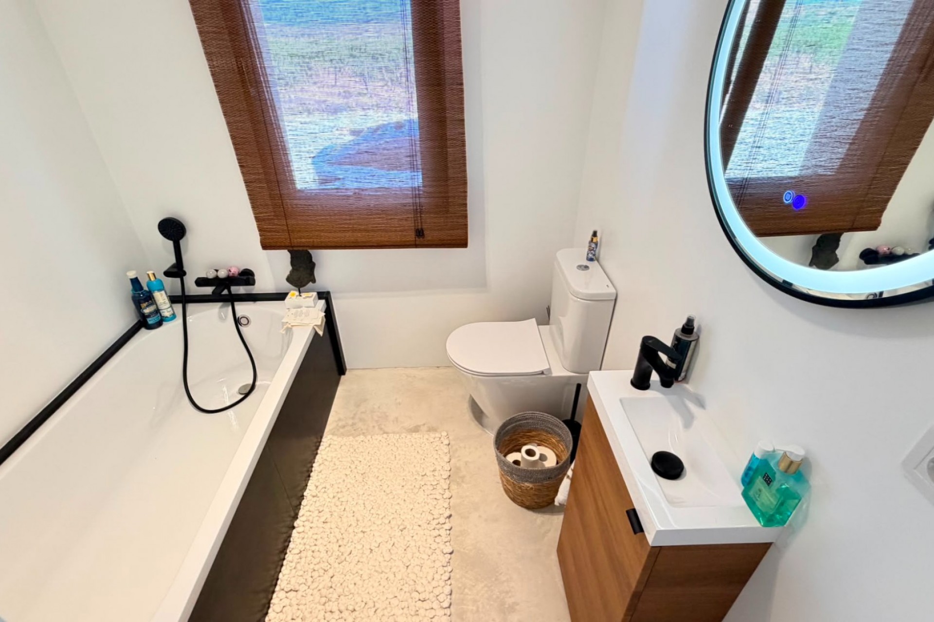 Resale - Villa -
Pinoso - Inland