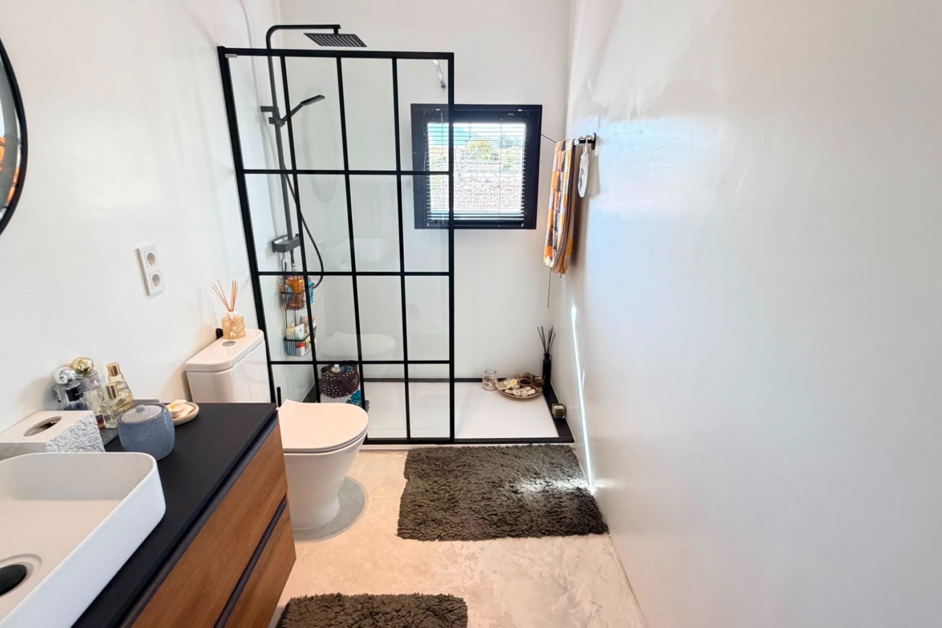 Resale - Villa -
Pinoso - Inland