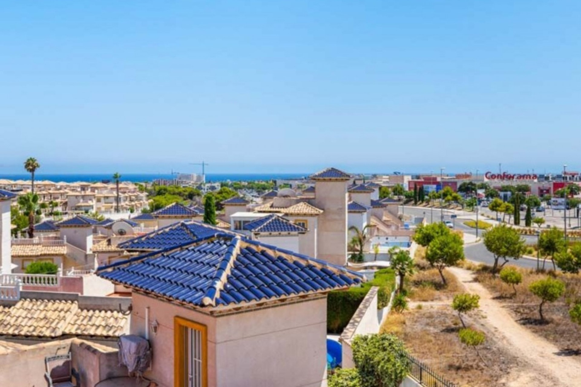 Resale - Villa -
Playa Flamenca - Costa Blanca