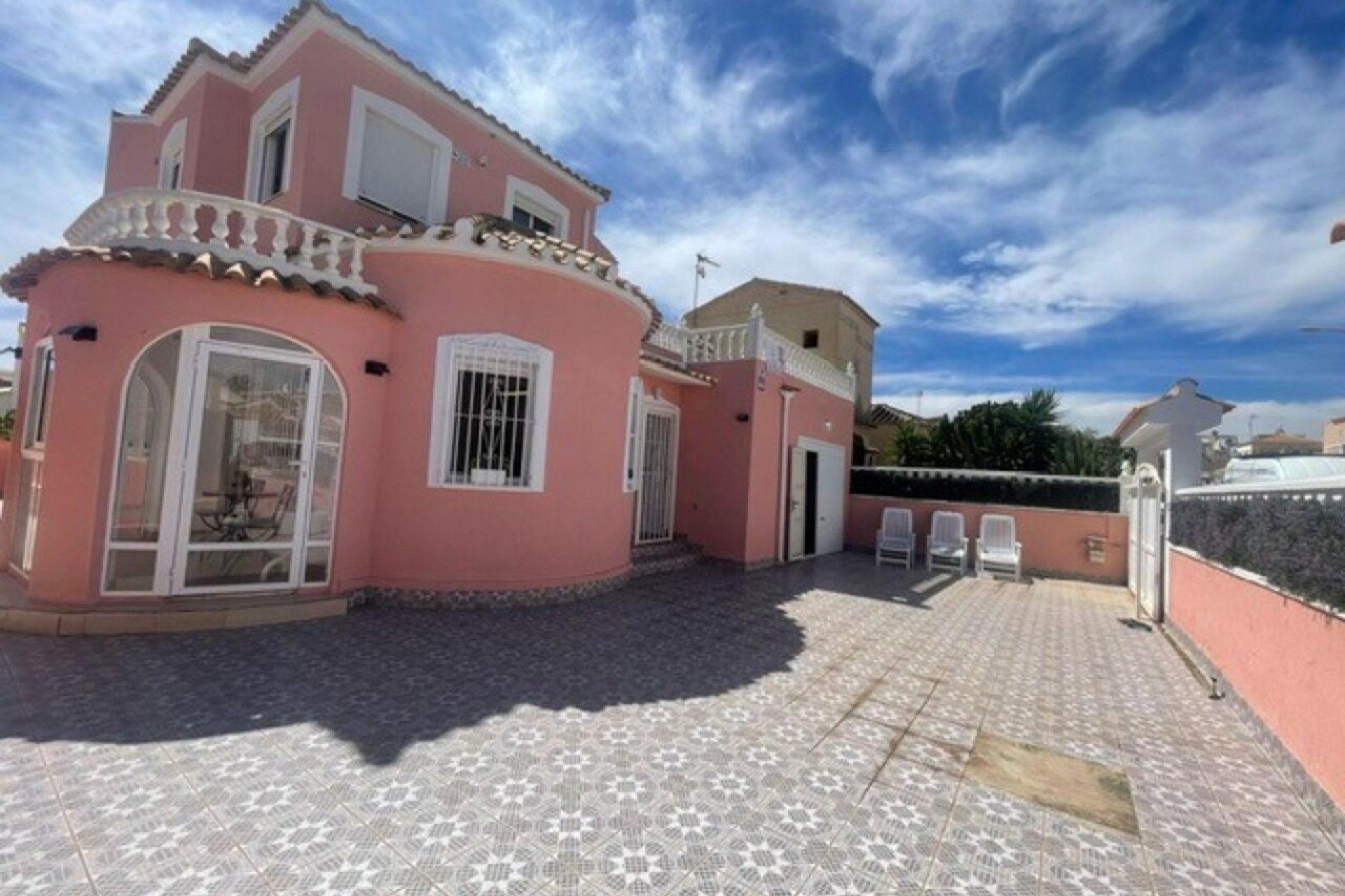 Resale - Villa -
Playa Flamenca - Costa Blanca