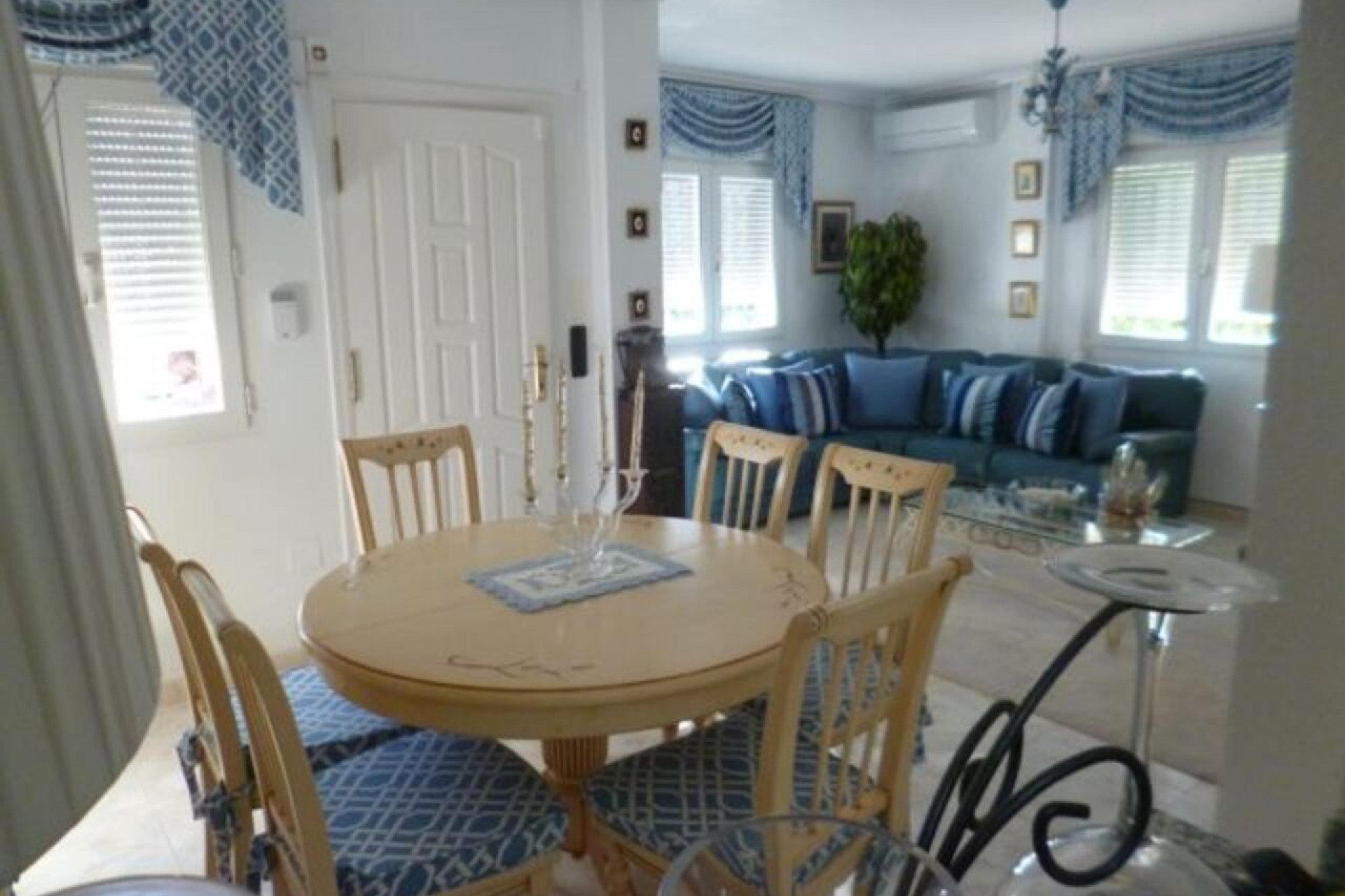 Resale - Villa -
Playa Flamenca - Costa Blanca