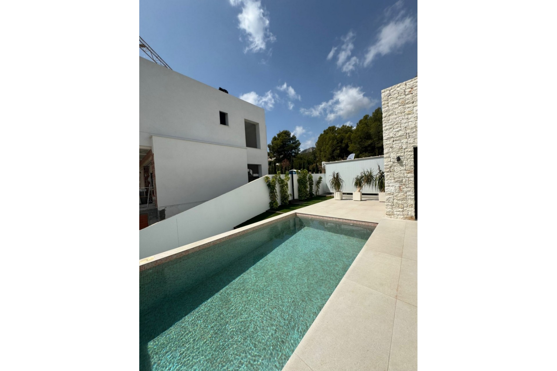 Resale - Villa -
Polop - Costa Blanca