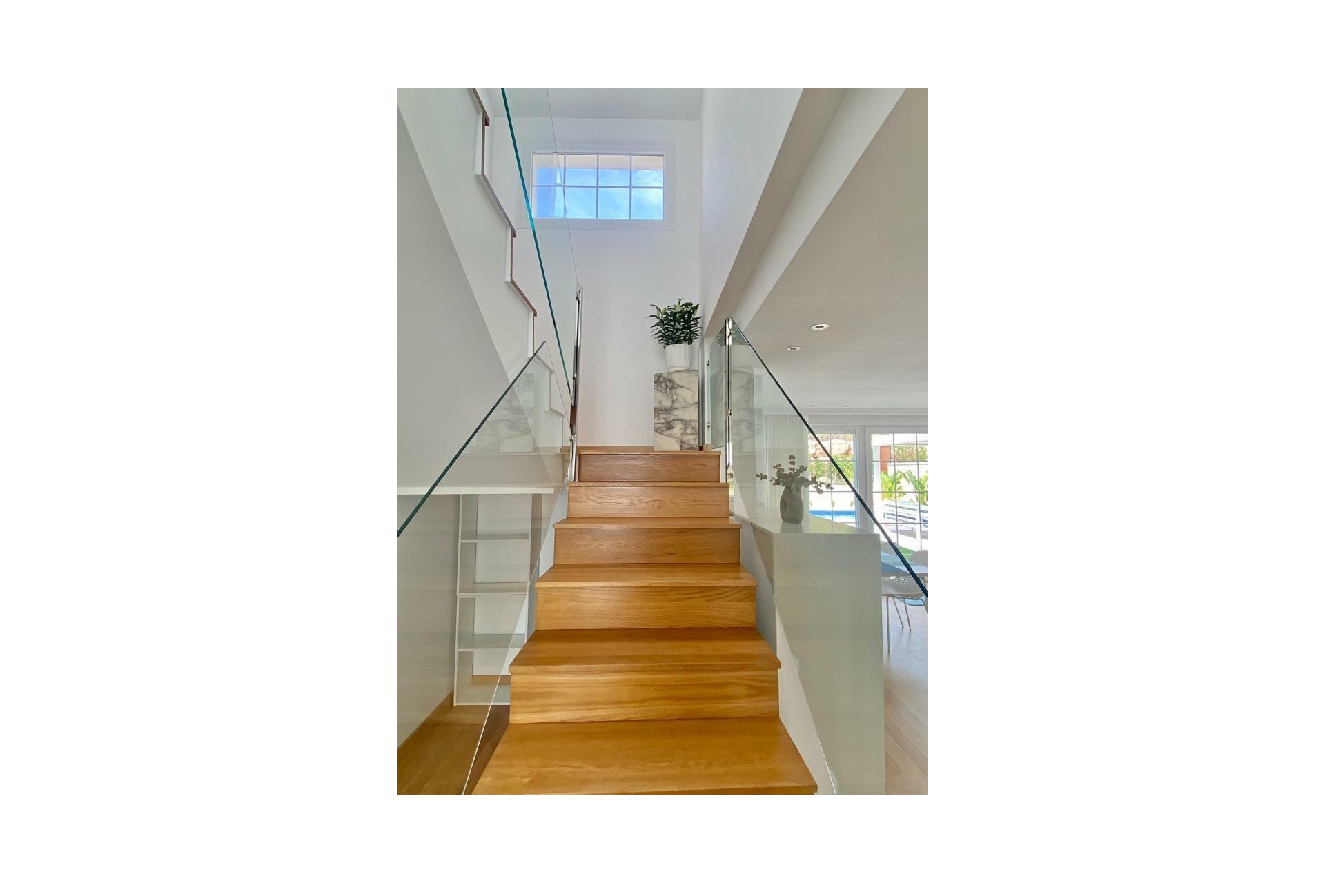 Resale - Villa -
Polop - Costa Blanca