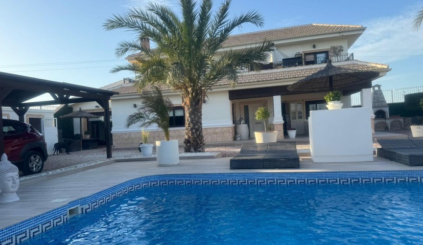 Resale - Villa -
Rafal - Rafal - Town