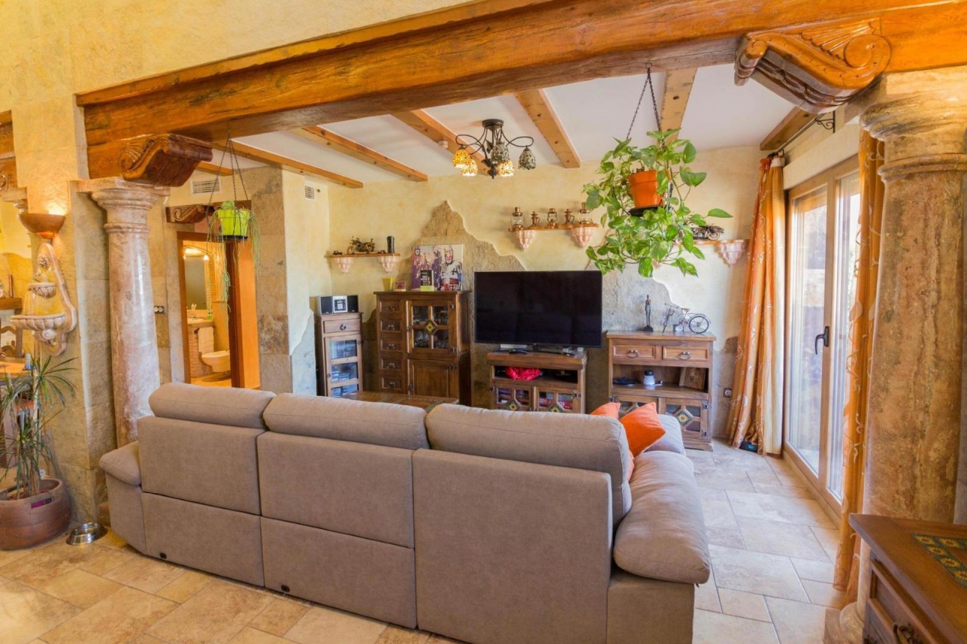 Resale - Villa -
Redován - Comunidad Valenciana