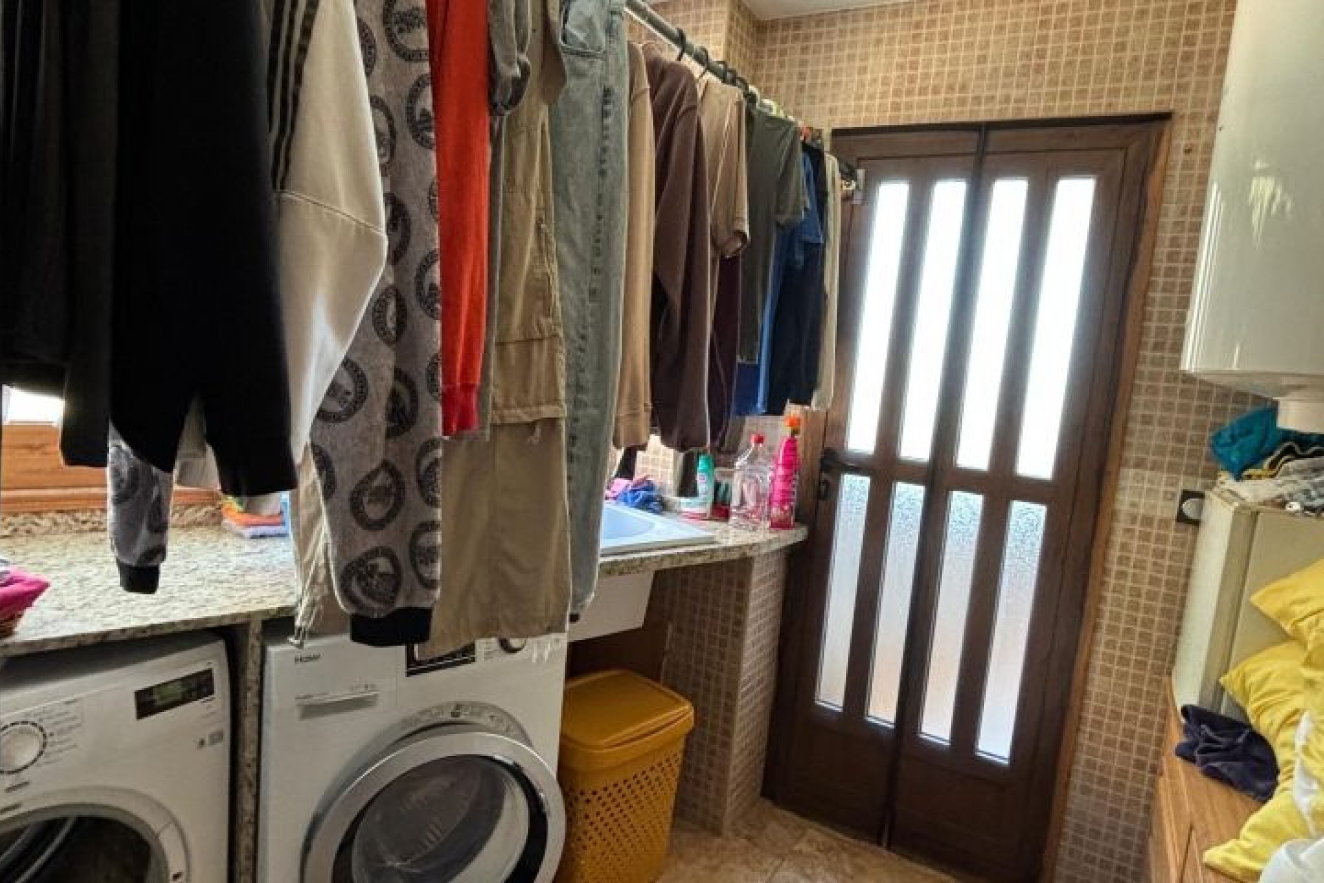 Resale - Villa -
Redován - Inland