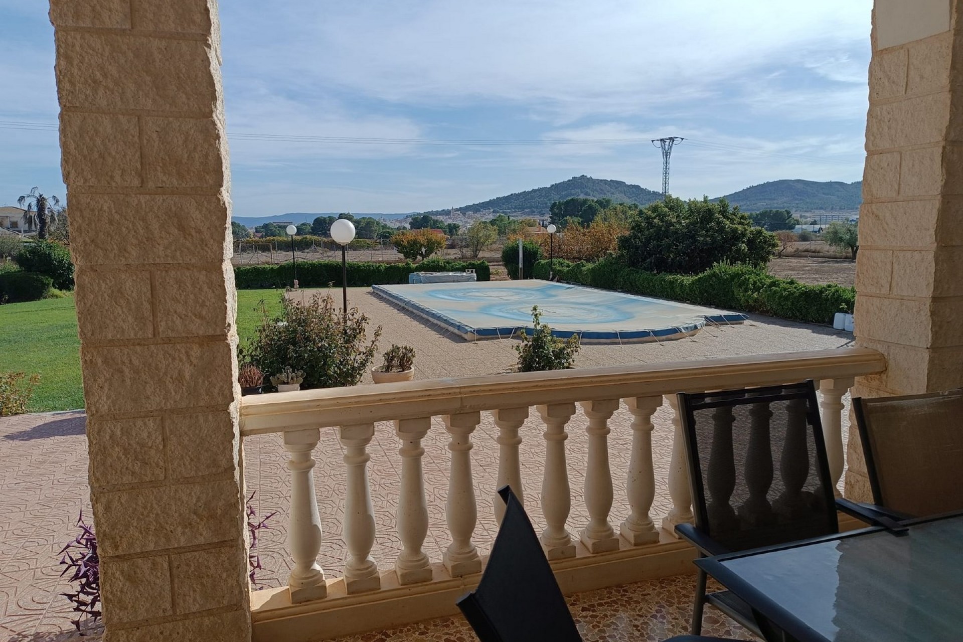 Resale - Villa -
Revuelta de Yecla - Inland