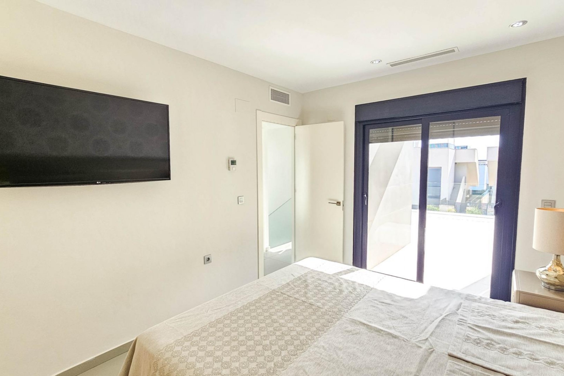 Resale - Villa -
Rojales - Cuidad Quesada