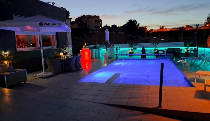 Resale - Villa -
Rojales - Inland