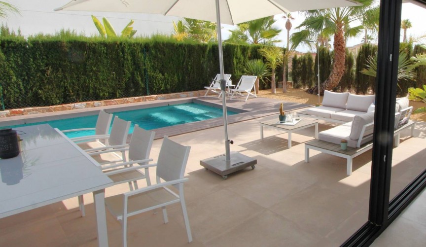 Resale - Villa -
Rojales - Inland