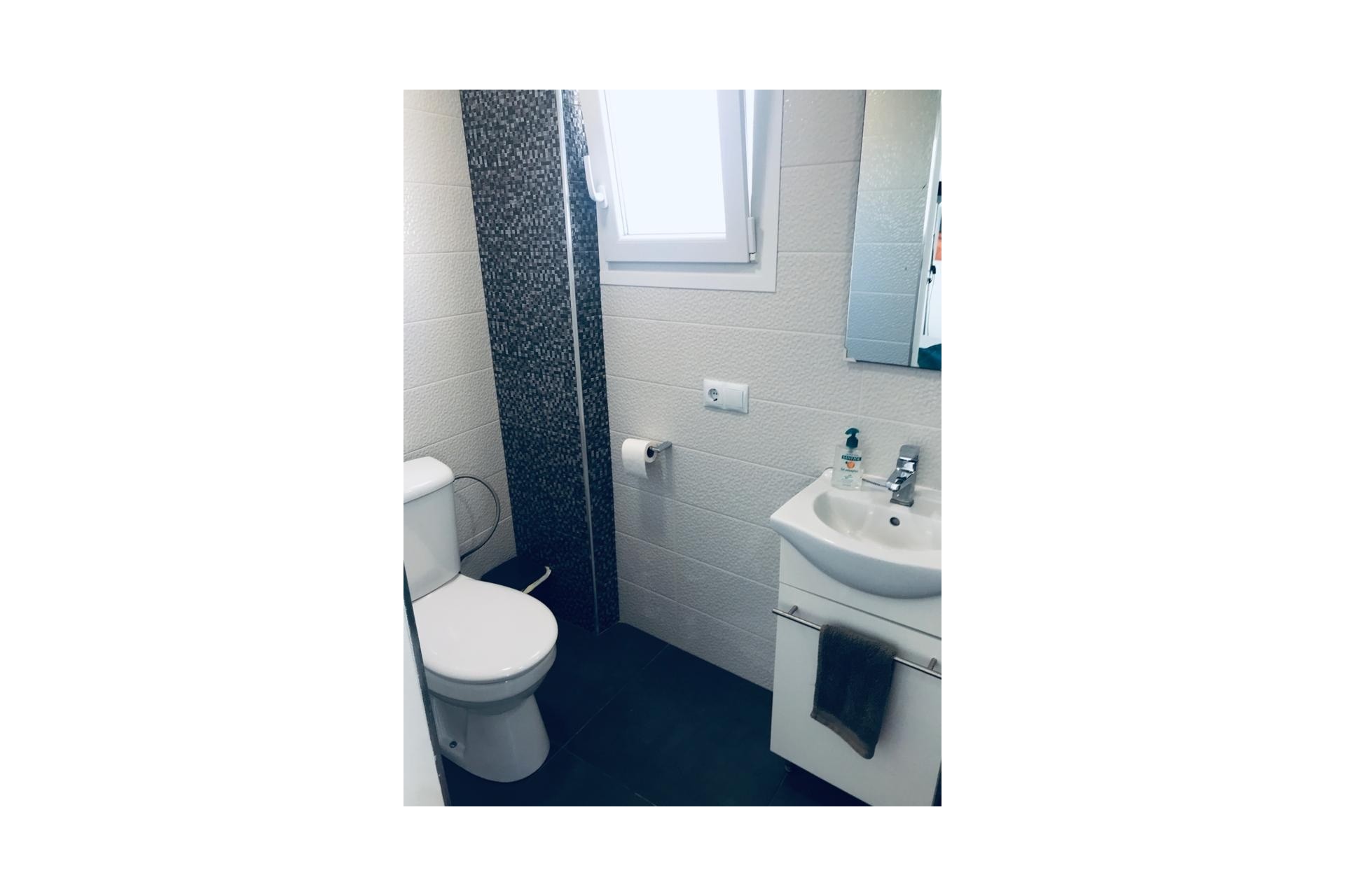 Resale - Villa -
Rojales - Inland