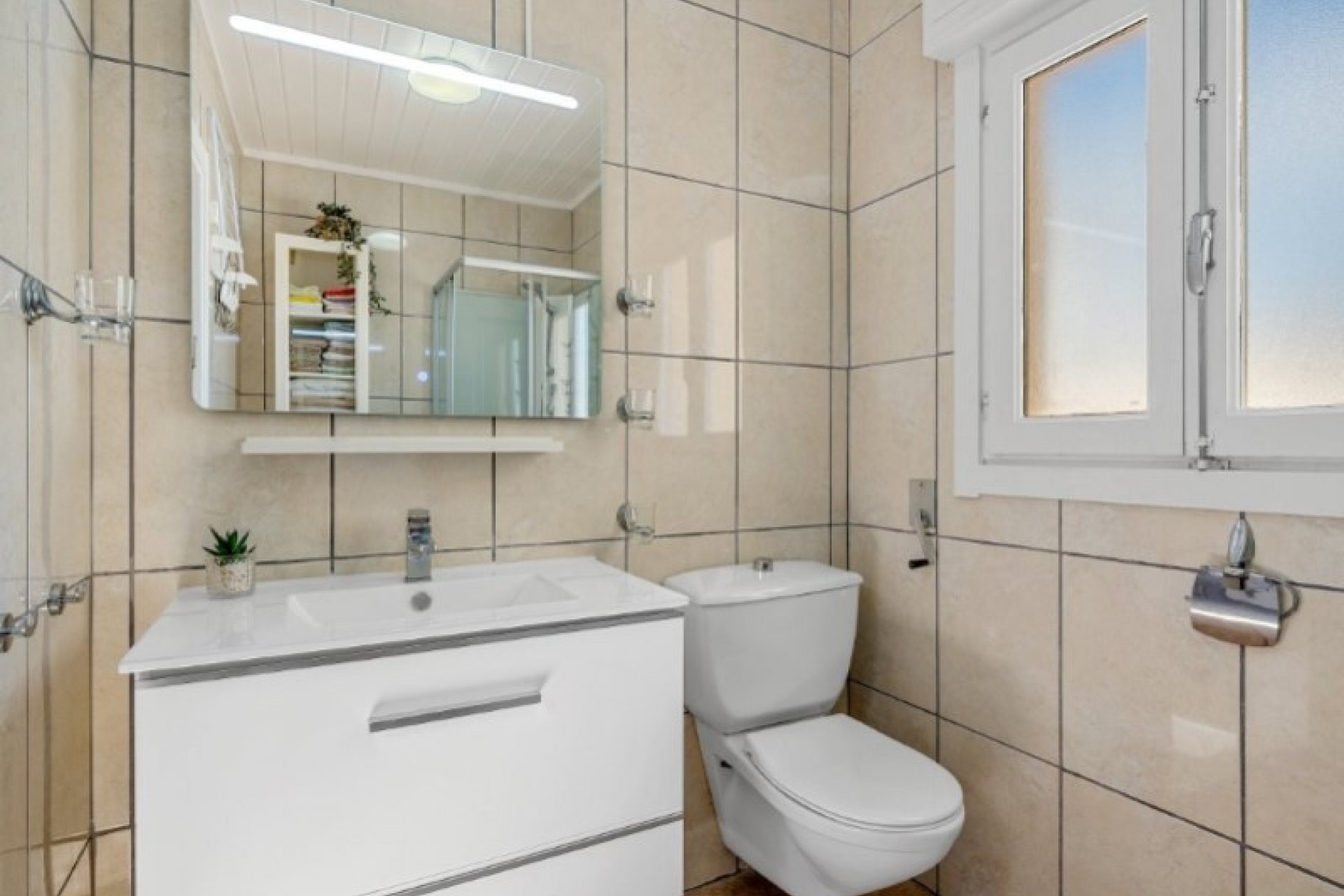 Resale - Villa -
Rojales - Inland