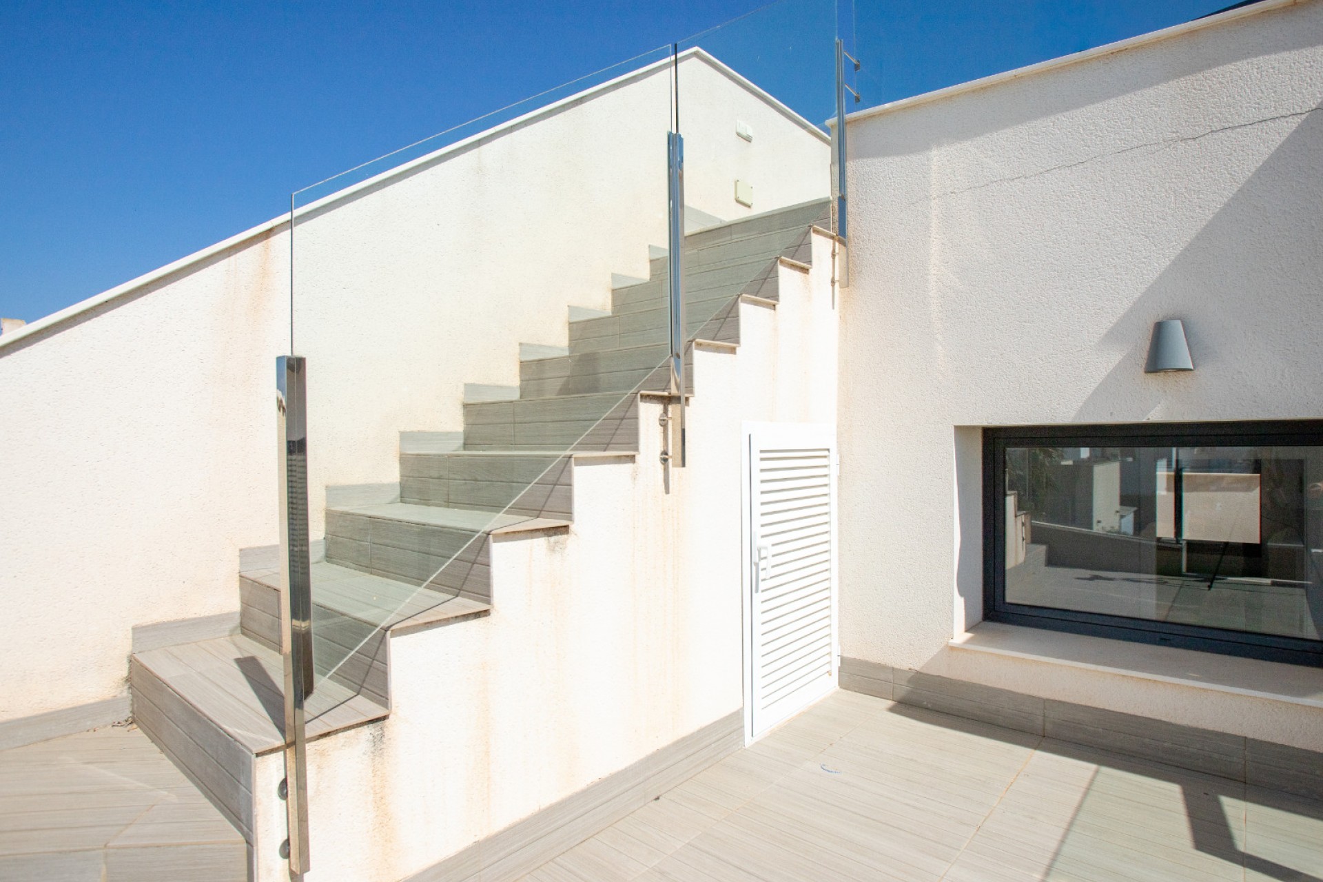Resale - Villa -
Rojales - Inland