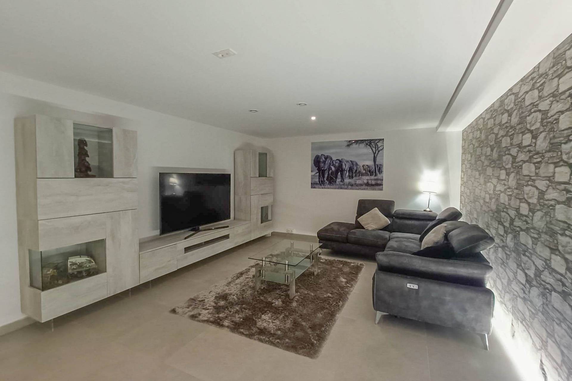 Resale - Villa -
Rojales - Inland