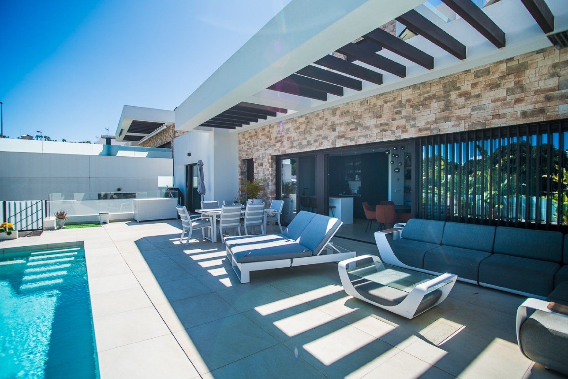 Resale - Villa -
Rojales - Inland