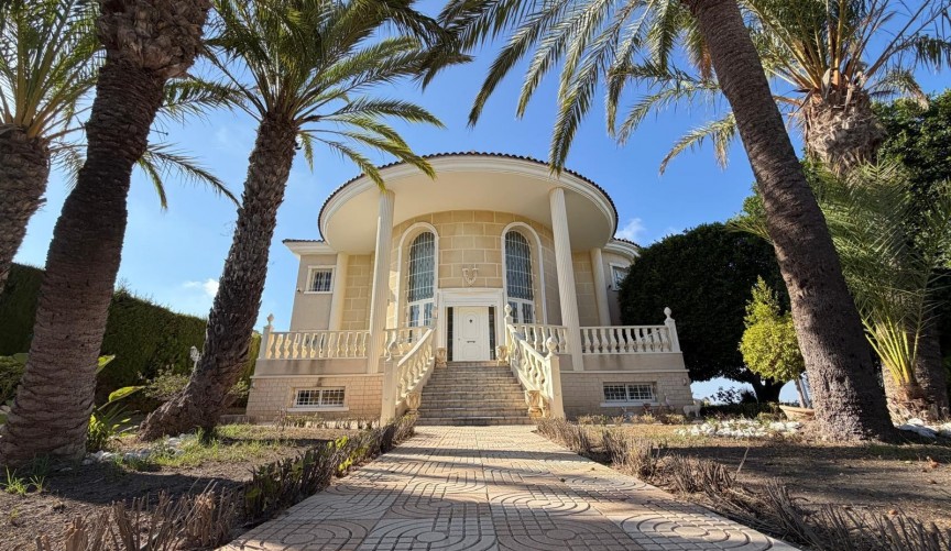 Resale - Villa -
Rojales - La Fiesta