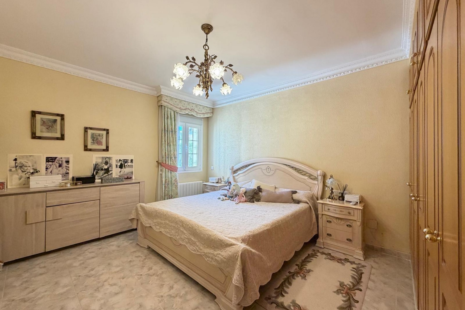 Resale - Villa -
Rojales - La Fiesta