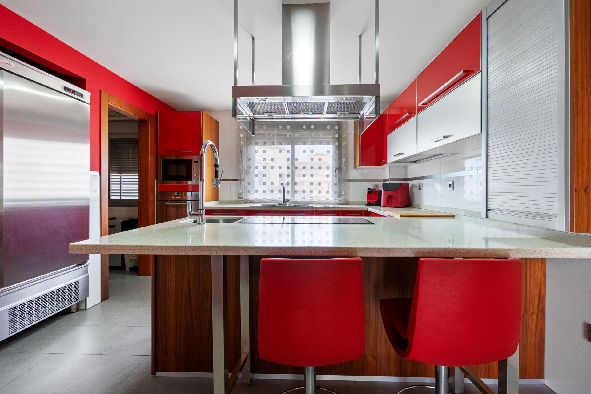 Resale - Villa -
Rojales