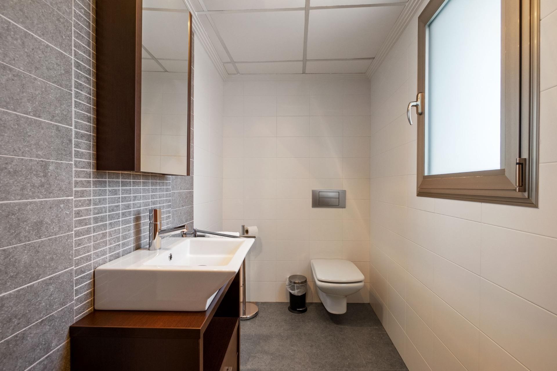 Resale - Villa -
Rojales