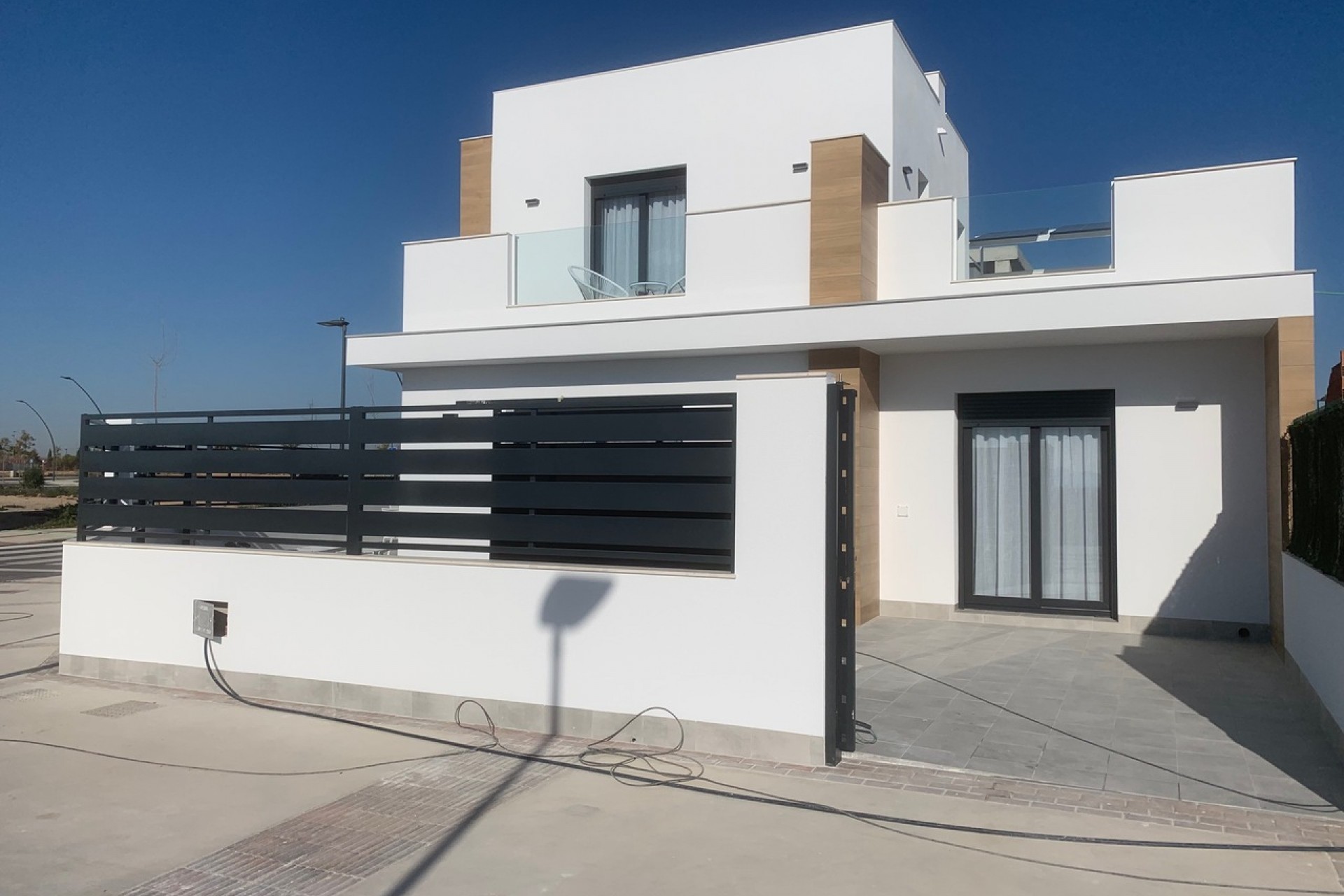 Resale - Villa -
Roldan - Inland