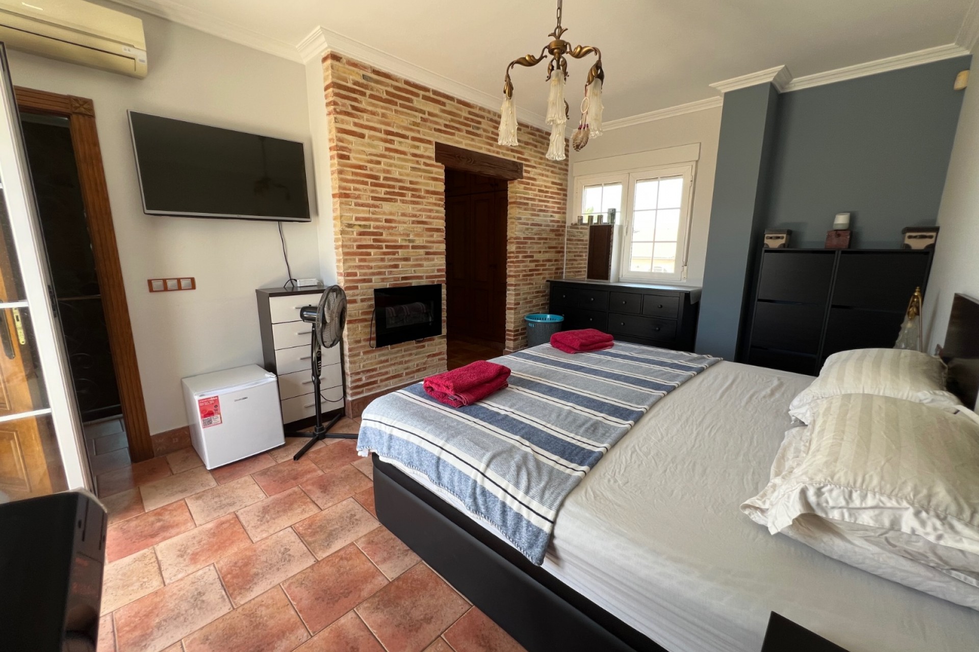 Resale - Villa -
San Fulgencio - Costa Blanca