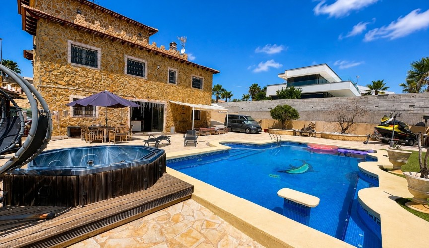 Resale - Villa -
San Fulgencio - Costa Blanca