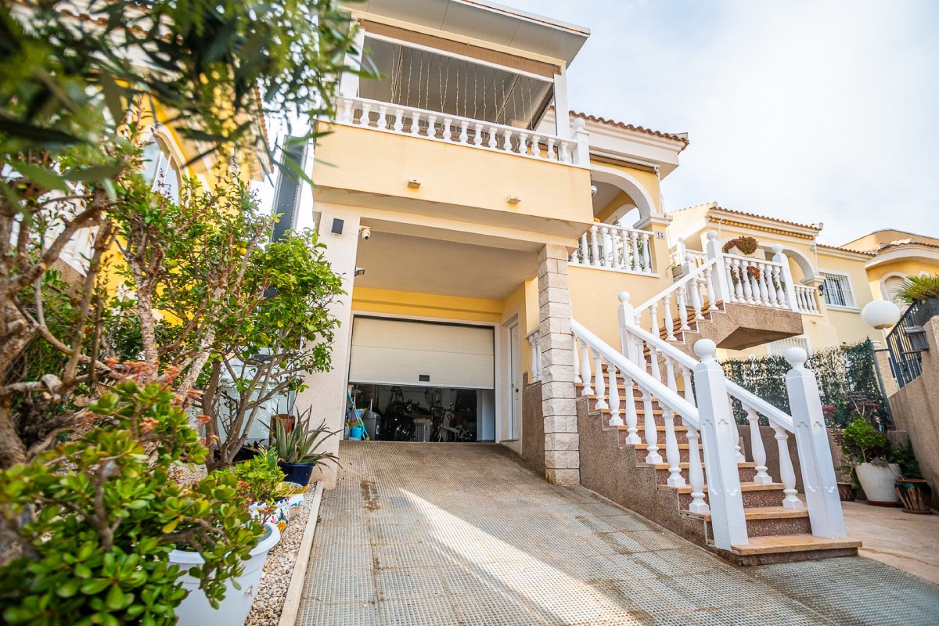 Resale - Villa -
San Fulgencio - Costa Blanca