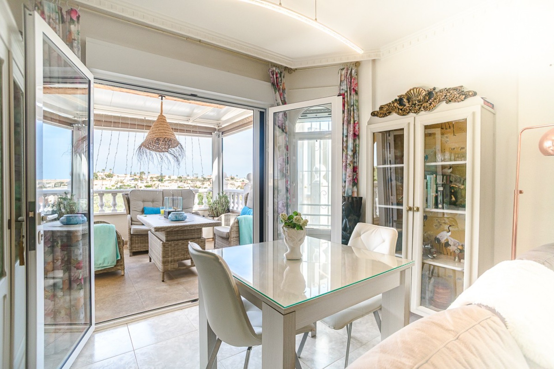 Resale - Villa -
San Fulgencio - Costa Blanca