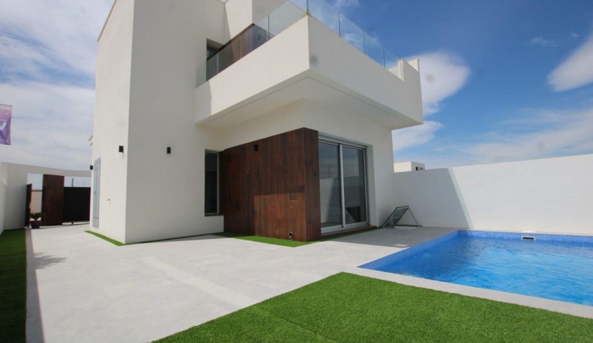 Resale - Villa -
San Fulgencio - Pueblo