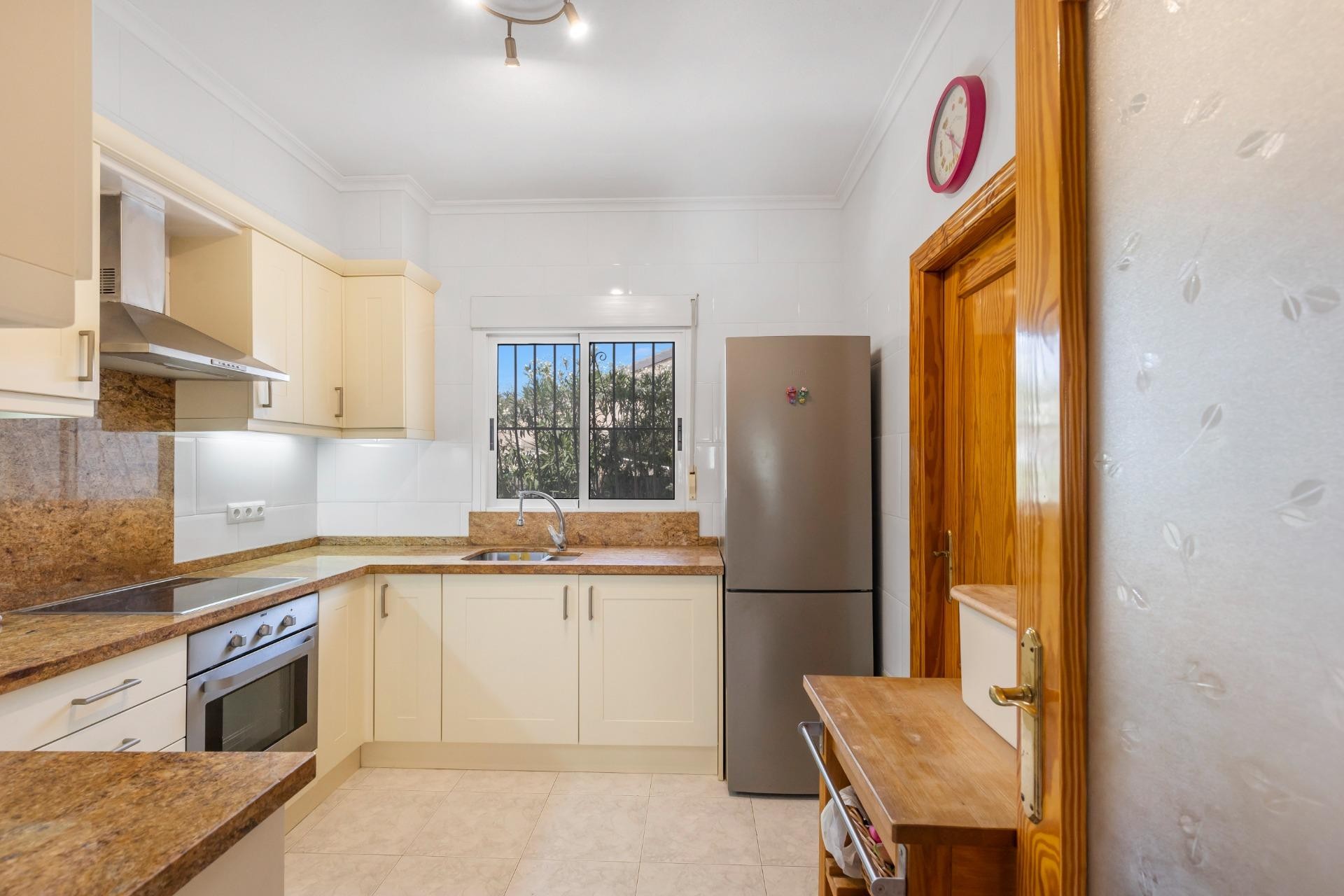 Resale - Villa -
San Fulgencio - Urb. La Marina