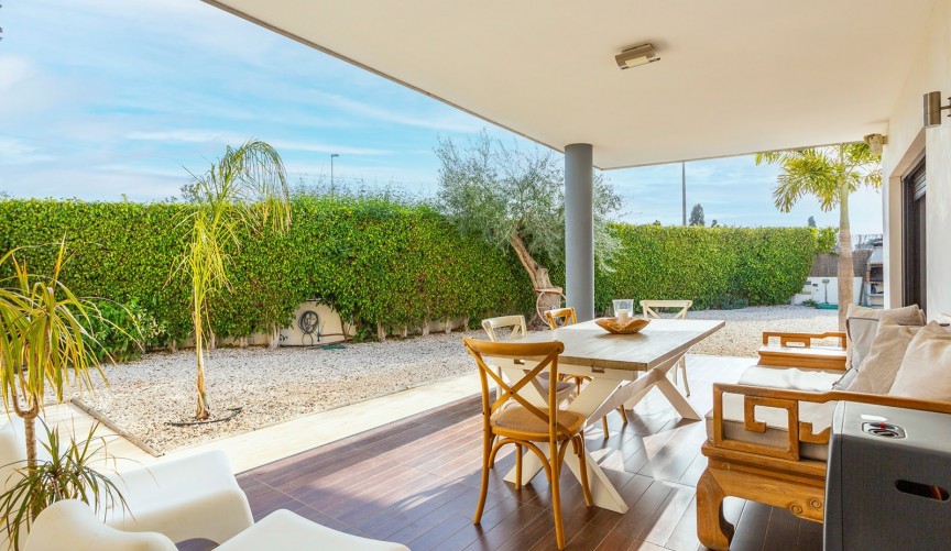 Resale - Villa -
San Juan de Alicante - Costa Blanca