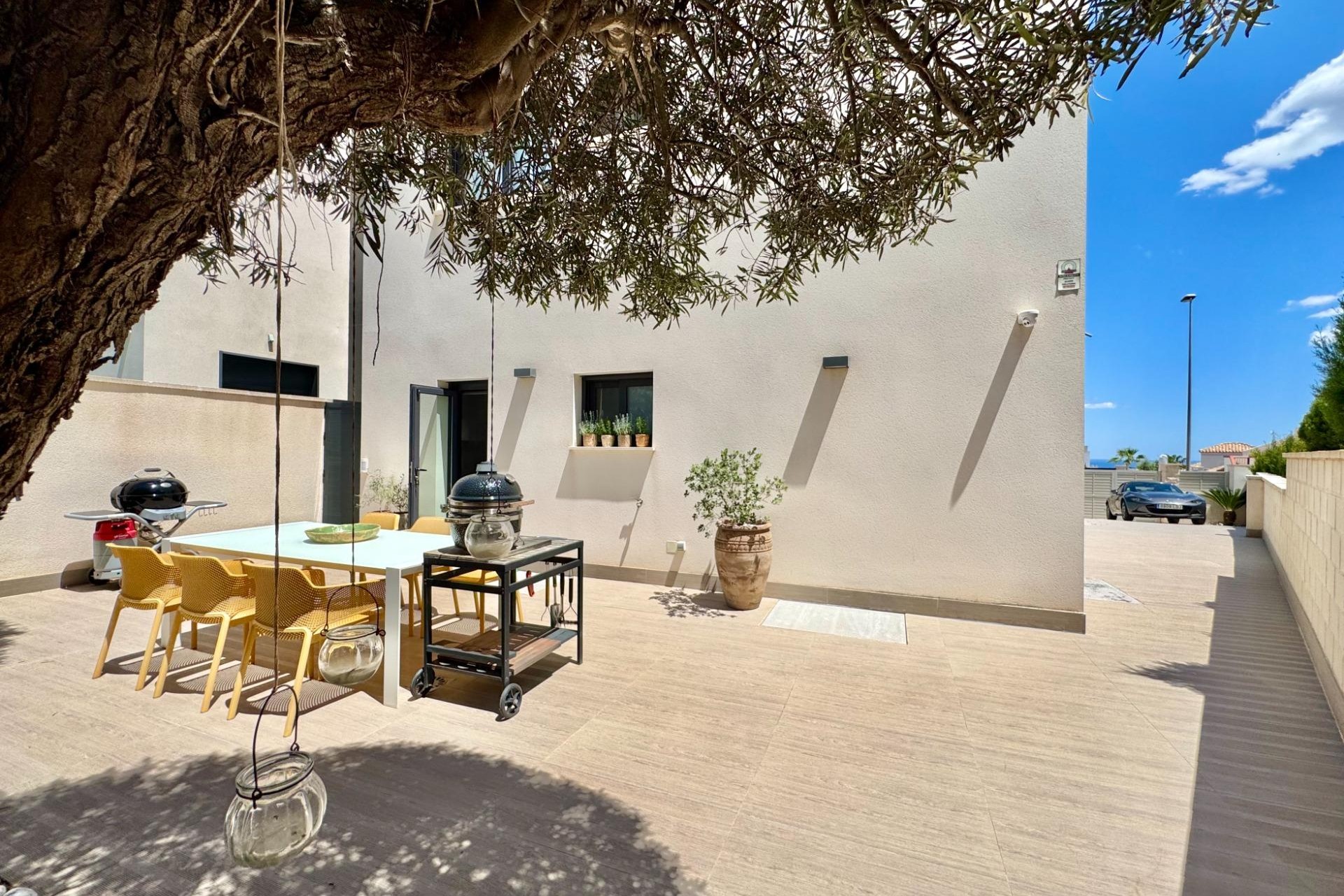 Resale - Villa -
San Miguel de Salinas - Bellavista