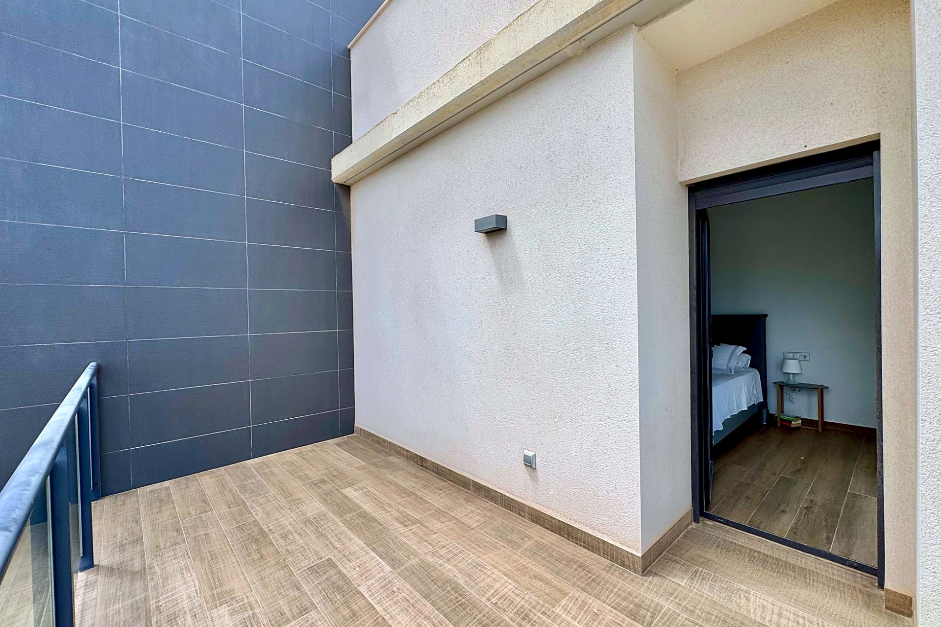 Resale - Villa -
San Miguel de Salinas - Bellavista