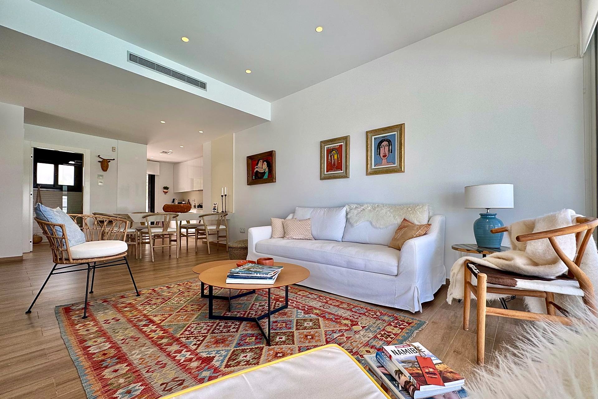 Resale - Villa -
San Miguel de Salinas - Bellavista