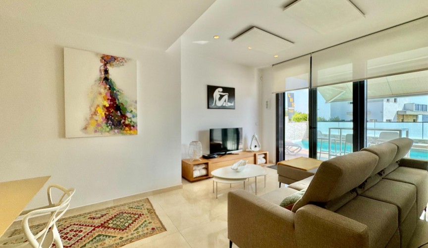 Resale - Villa -
San Miguel de Salinas - Bellavista