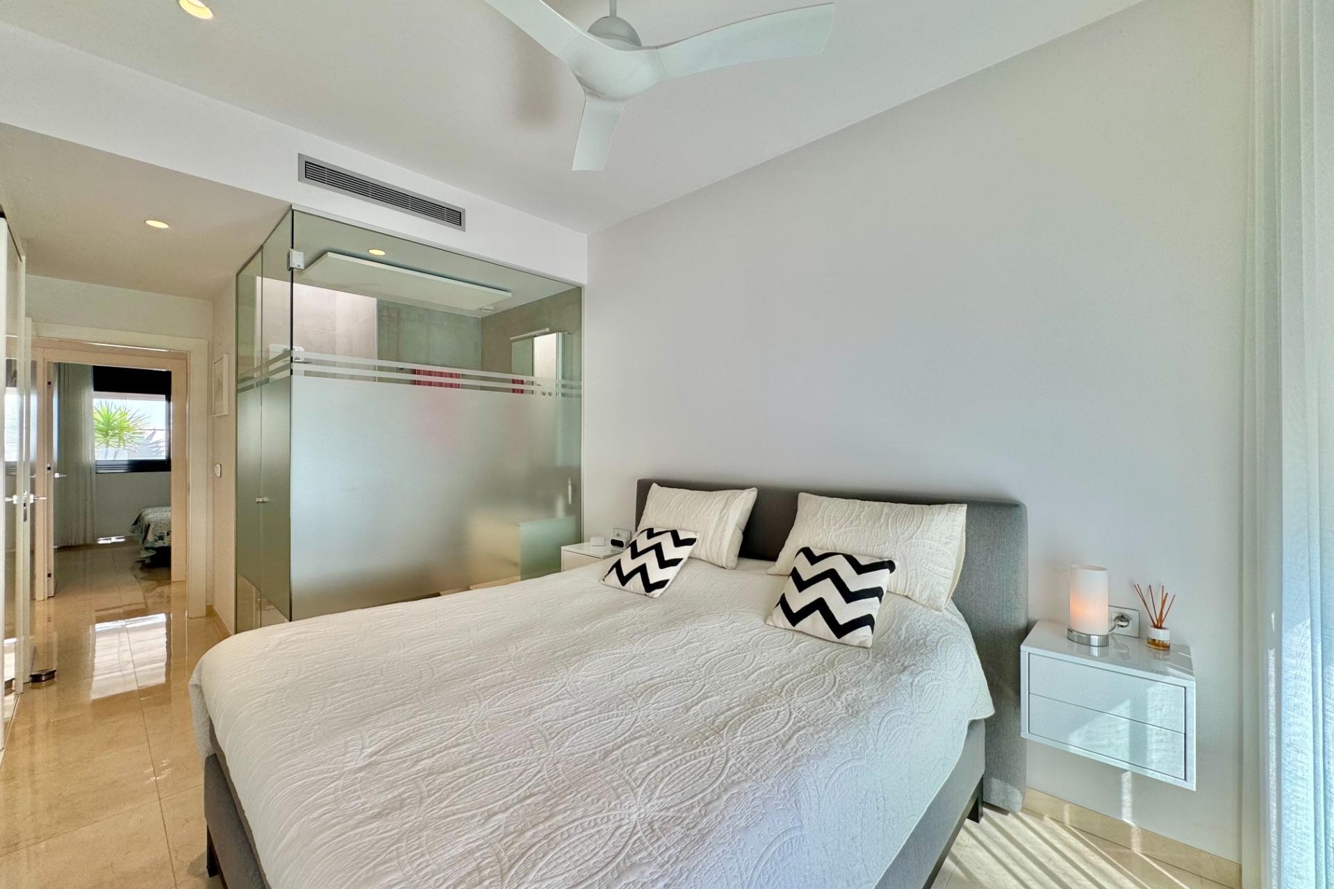 Resale - Villa -
San Miguel de Salinas - Bellavista