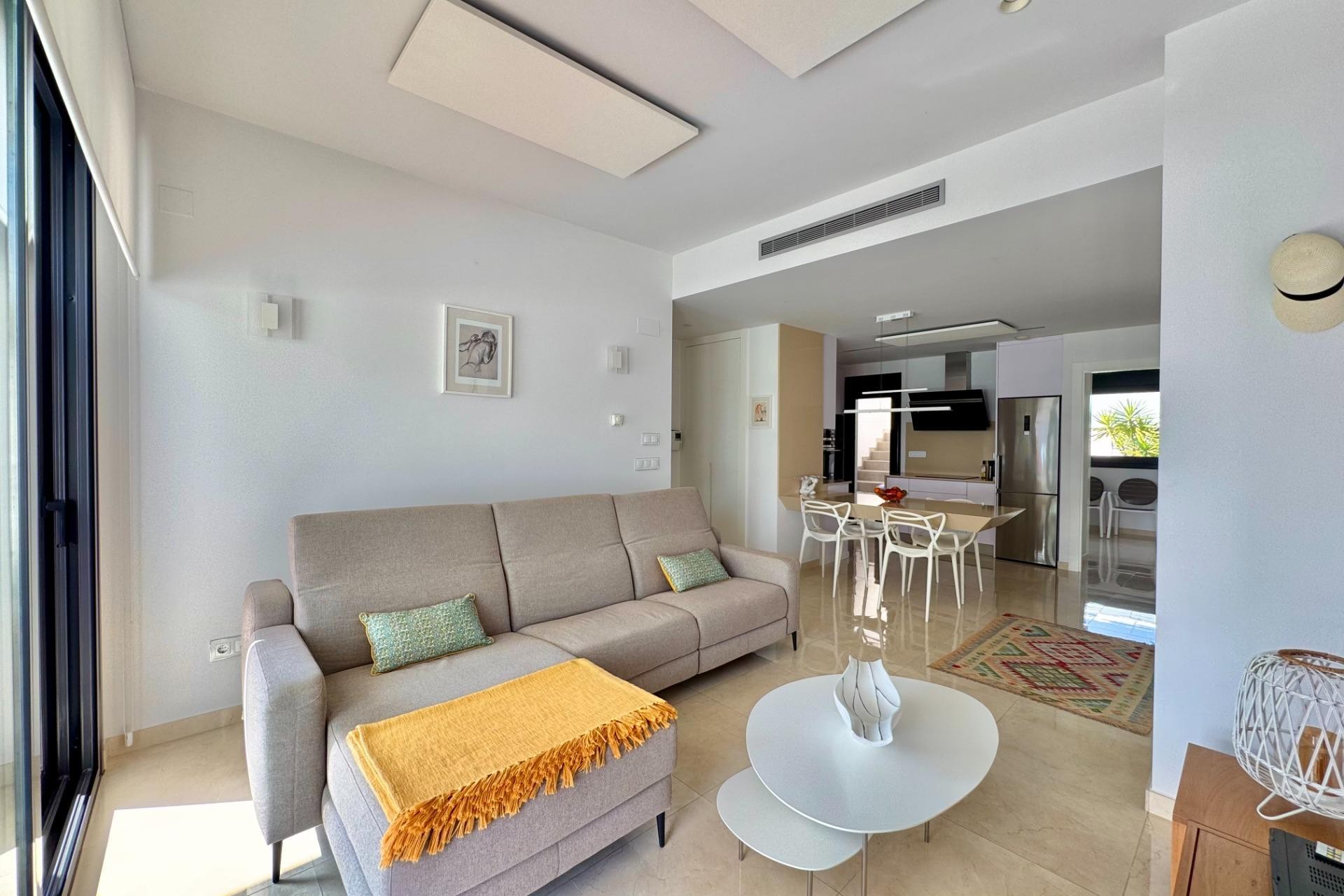 Resale - Villa -
San Miguel de Salinas - Bellavista