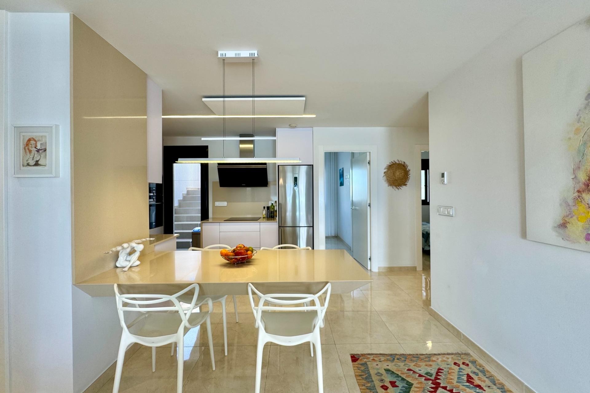 Resale - Villa -
San Miguel de Salinas - Bellavista