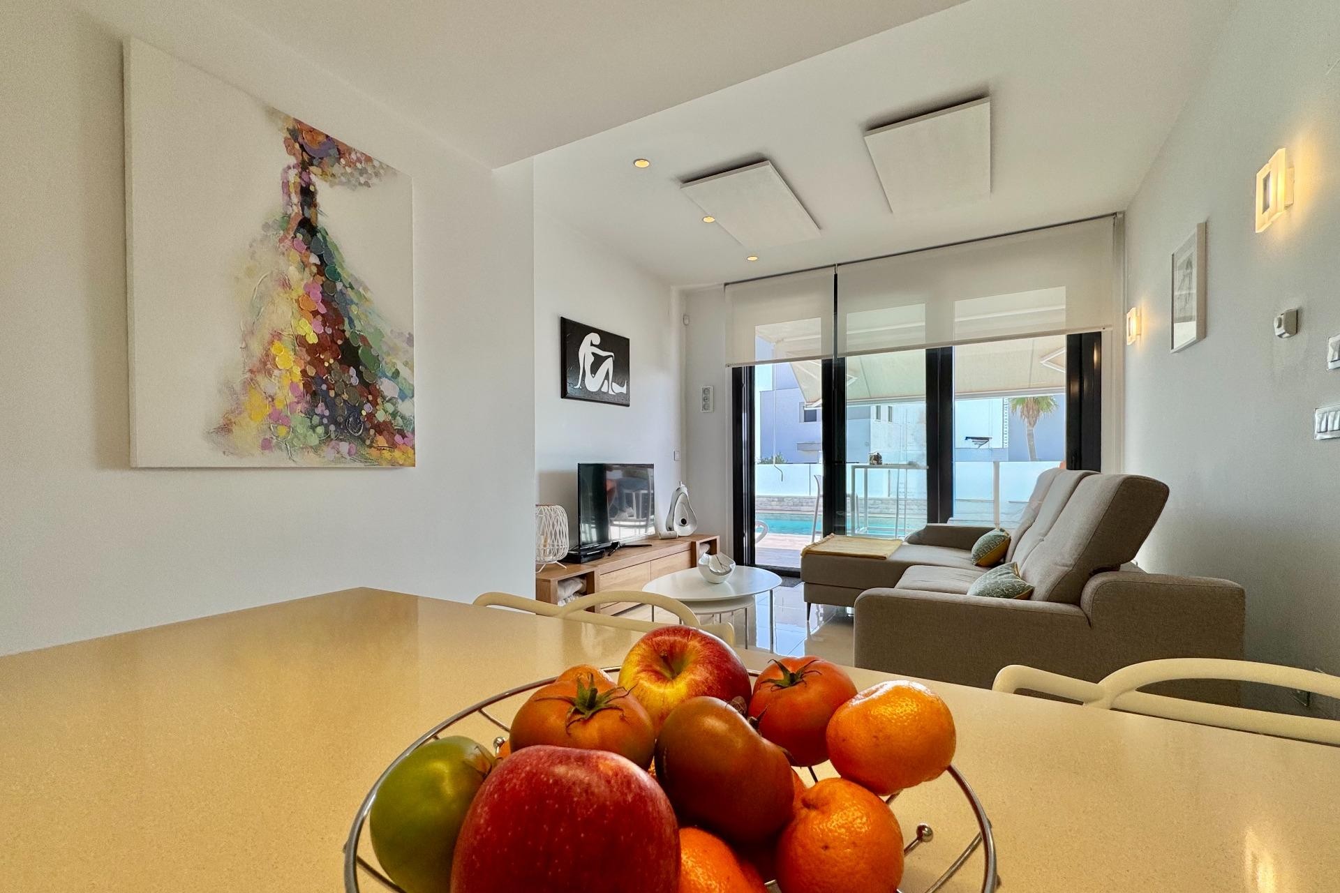 Resale - Villa -
San Miguel de Salinas - Bellavista