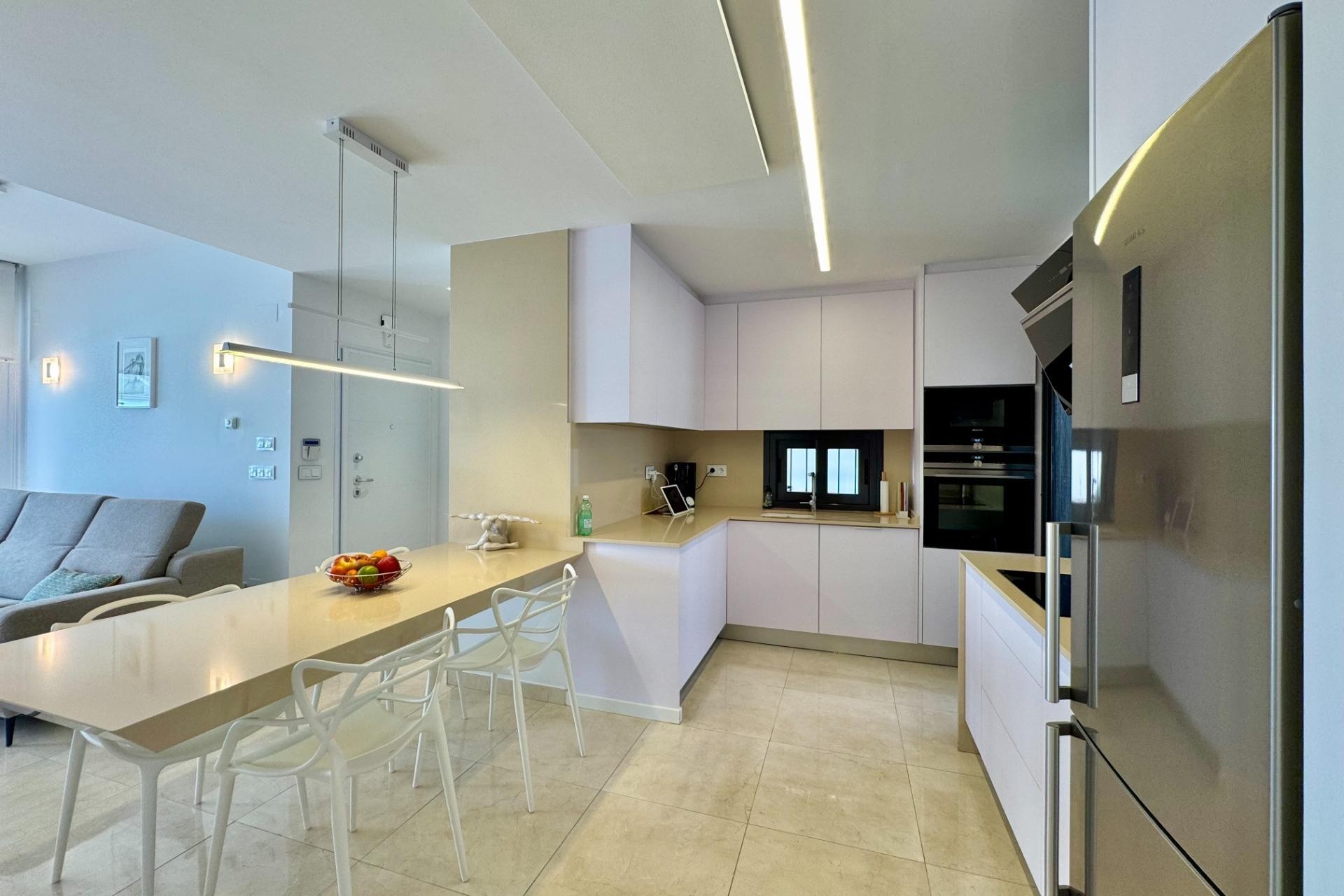 Resale - Villa -
San Miguel de Salinas - Bellavista