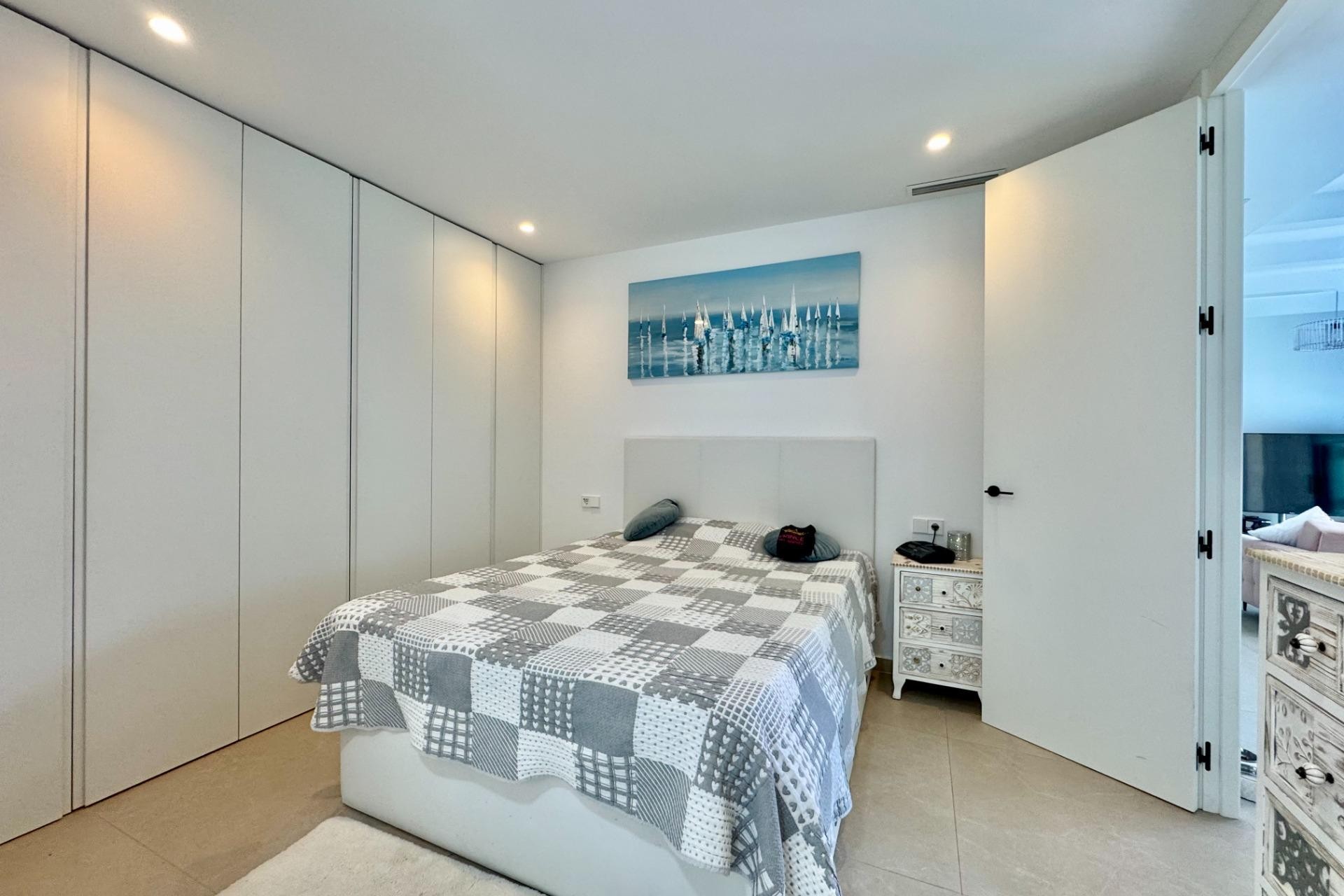 Resale - Villa -
San Miguel de Salinas - Blue Lagoon - Galán