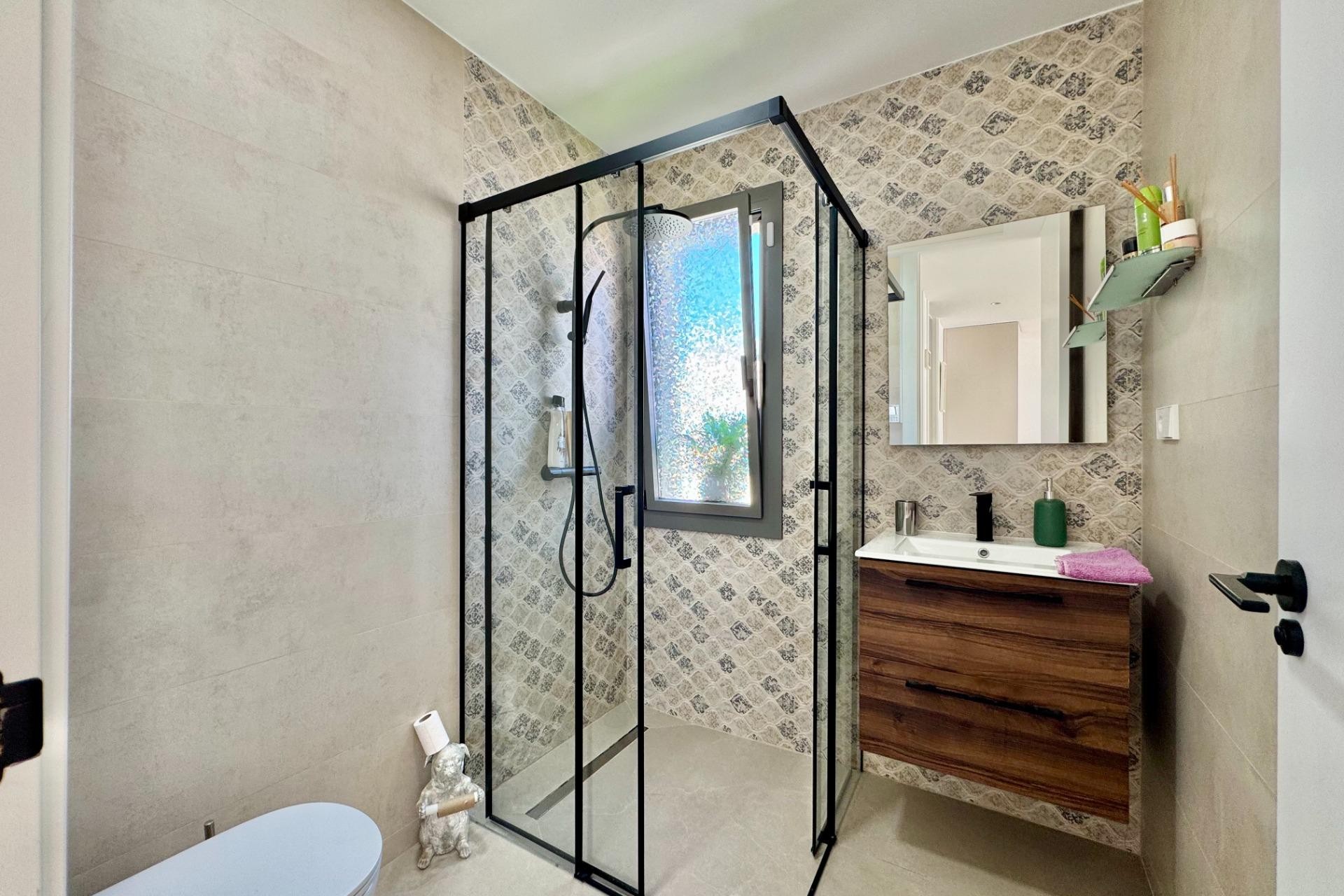 Resale - Villa -
San Miguel de Salinas - Blue Lagoon - Galán